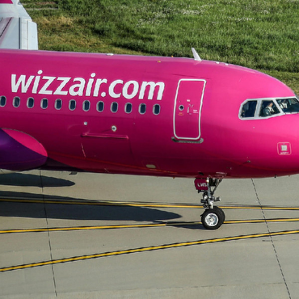 4 óra 40 perccel a tervezett indulás után szállt fel a Wizz Air Valencia – Budapest járata
